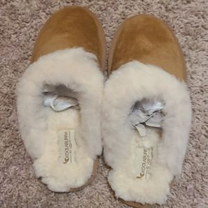 Ugg Koolabura Slippers